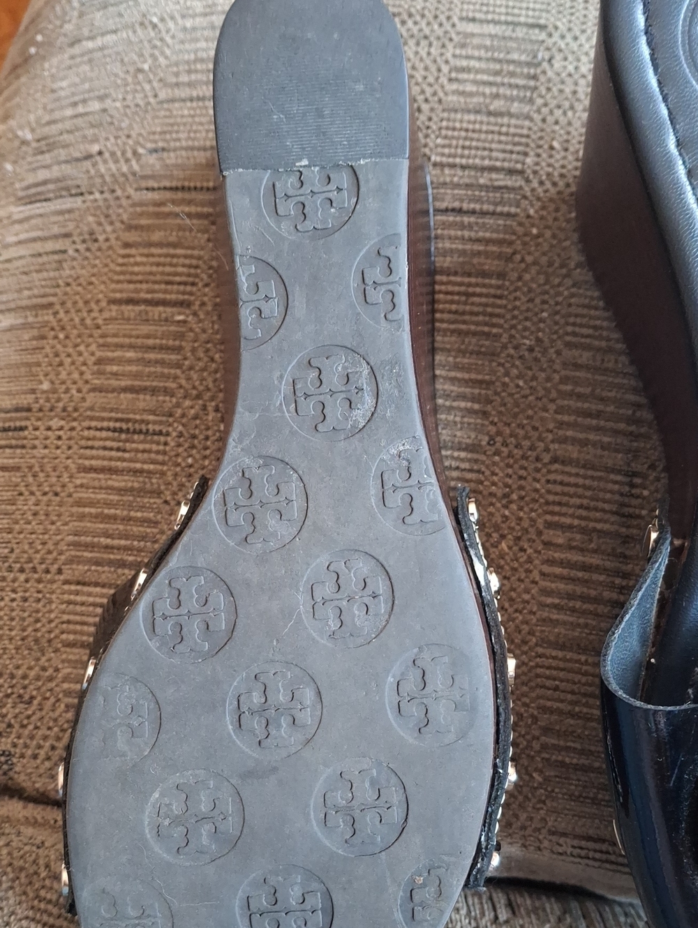 Tory Burch Wedge Sandles With Shoe Bag - Picture 7 of 10